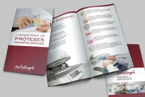 Folder com fotografia institucional da Michelangelo Prótese Odontológica